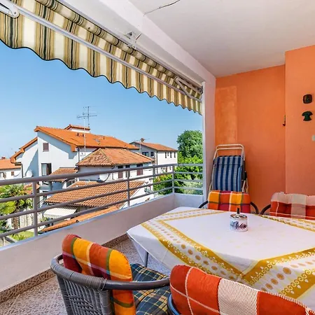 Fedora Apartment *